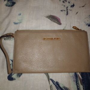 Michael Kors Beige Leather Wristlet